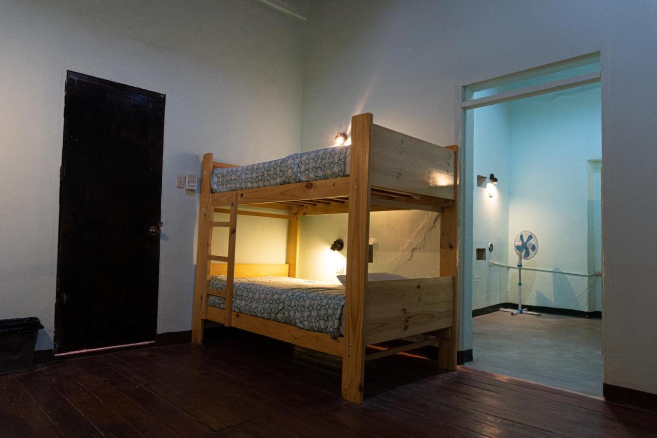 Wild Olive Guest House 伊察 外观 照片